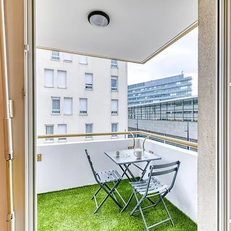 Quartier Gare, 2 Personnes, Wifi Fibre, Balcon *