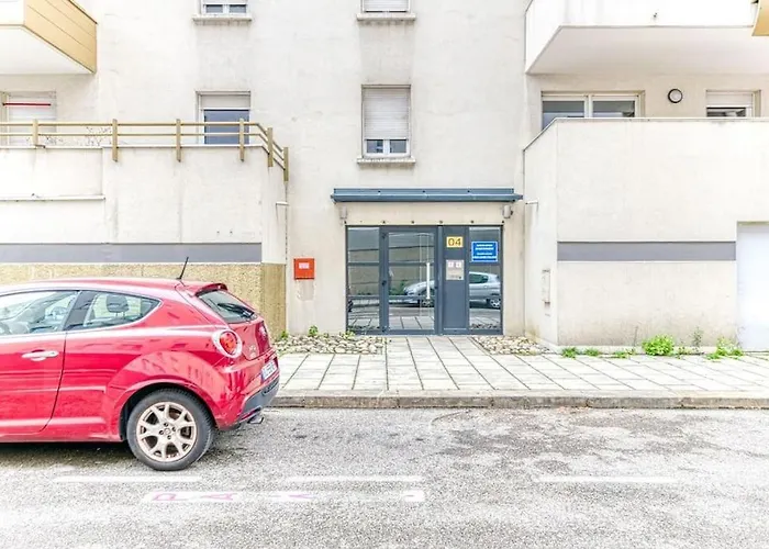 Quartier Gare, 2 Personnes, Wifi Fibre, Balcon Lejlighed *